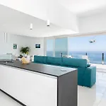 Villa Punta Lara